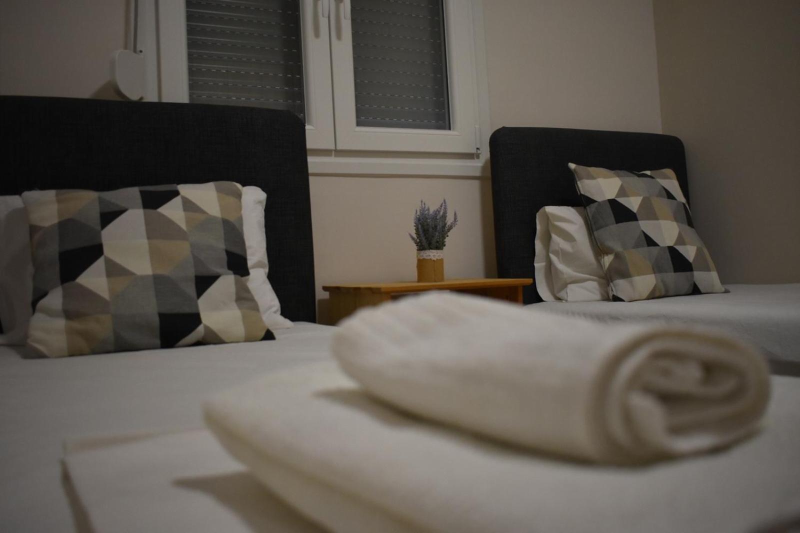 Davidana Deluxe Apartments Nea Kallikrateia Camera foto
